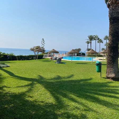 Апартаменты Super Holday Lubina Sol Mijas Beachfront Экстерьер фото